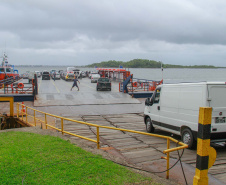 Ferry Boat de Guaratuba registra travessia de 50 mil veículos em uma semana