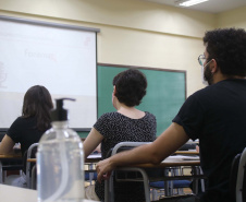 Unioeste: Comunidade acadêmica se reencontra nas salas de aula - Cascavel, 24/01/2022