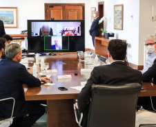 Governador Carlos Massa Ratinho Junior durante reunião no gabinete - Curitiba, 31/01/2022