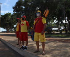 Fiscalização intensa do Corpo de Bombeiros leva tranquilidade e segurança às praias de água doce da Costa Oeste