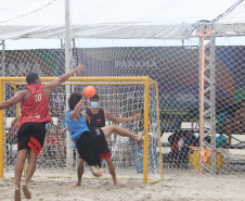  Atletas de todo o Brasil disputam Circuito Brasileiro de Handebol de Praia em Matinhos, no Paraná