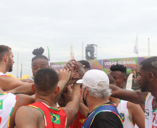  Atletas de todo o Brasil disputam Circuito Brasileiro de Handebol de Praia em Matinhos, no Paraná