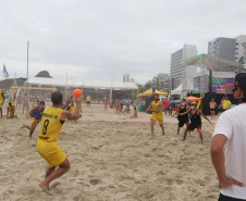  Atletas de todo o Brasil disputam Circuito Brasileiro de Handebol de Praia em Matinhos, no Paraná