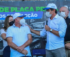 O Departamento de Trânsito do Paraná (Detran-PR), junto com a Federação Brasileira de Veículos Antigos (FBVA), realiza o evento de lançamento do novo modelo de placa preta para veículos de coleção - Curitiba, 22/01/2022