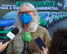 Governador Carlos Massa Ratinho Junior entrega veículos para a Vigilância Ambiental.