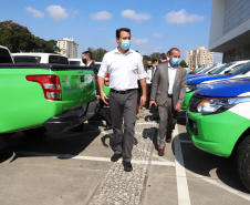 Governador Carlos Massa Ratinho Junior entrega veículos para a Vigilância Ambiental.
