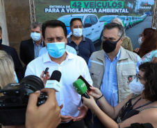 Governador Carlos Massa Ratinho Junior entrega veículos para a Vigilância Ambiental.