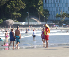 Corpo de Bombeiros fecha primeiro mês da temporada de verão com menos mortes por afogamento