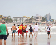 21ª edição da Travessia dos Veteranos do Corpo de Bombeiros celebra tradição em Guaratuba