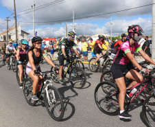 Pedala Paraná reune mais de 200 ciclistas de todo Paraná em desafio de 27 quilômetros, no litoral