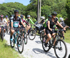 Pedala Paraná reune mais de 200 ciclistas de todo Paraná em desafio de 27 quilômetros, no litoral