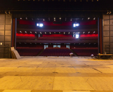 Reforma prepara Teatro Guaíra para espetáculos em 2022