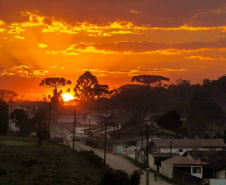 Café da manhã em parreiral e uma noite na carroça? Veja opções de experiências memoráveis na RMC