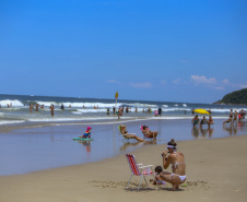Paraná apresenta 61 pontos próprios para banhos e prática de esportes e cinco seguem impróprios