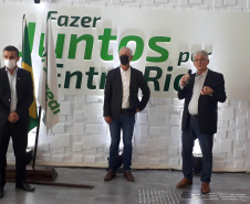 A Cooperativa Agrária,  de Entre Rios, distrito de Guarapuava, inaugurou nesta quinta-feira (06), uma das mais modernas unidades de multigrãos do País. - Entre Rios, 06/01/2022