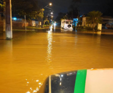 Defesa Civil inicia o ano com ações contra a estiagem e atendimento a alagamentos - Curitiba, 20/01/2022