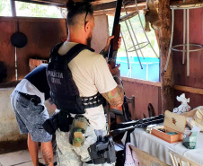 Polícia Civil apreende armas e munições em Guaratuba