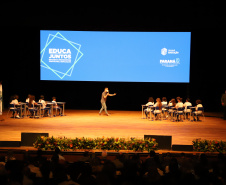 Governo reafirma compromisso com a Educação em evento com gestores de escolas municipais do Estado 