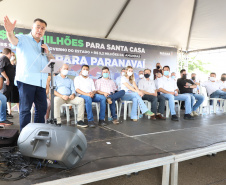 O governador Carlos Massa Ratinho Junior assinou nesta quinta-feira (17), o contrato para custeio da nova unidade Morumbi da Santa Casa de Paranavaí.- Paranavaí, 17/02/2022