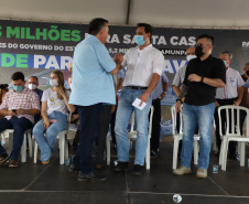 O governador Carlos Massa Ratinho Junior assinou nesta quinta-feira (17), o contrato para custeio da nova unidade Morumbi da Santa Casa de Paranavaí.- Paranavaí, 17/02/2022
