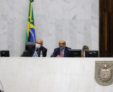 O secretário da Fazenda, Renê Garcia Junior, faz prestação das contas do Estado nesta terça-feira, em audiência pública na Assembleia Legislativa.  