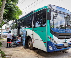 Ônibus Emprega Mais Paraná atende 200 trabalhadores de Quatro Barras