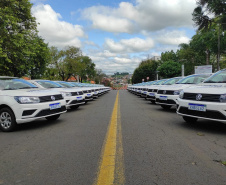 A Secretaria de Estado da Saúde formalizou a entrega de 26 automóveis nesta quarta-feira (2) aos sete municípios que integram a 21ª Regional de Saúde de Telêmaco Borba para o fortalecimento da Estratégia de Saúde da Família (ESF).