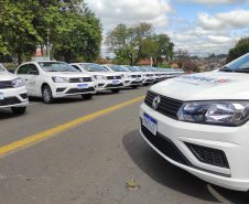 A Secretaria de Estado da Saúde formalizou a entrega de 26 automóveis nesta quarta-feira (2) aos sete municípios que integram a 21ª Regional de Saúde de Telêmaco Borba para o fortalecimento da Estratégia de Saúde da Família (ESF).