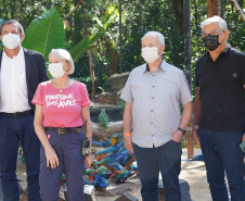 Diretores do BRDE, prefeito de Foz e parceiros visitam Parque das Aves e discutem fomento ao turismo