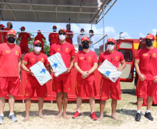 Corpo de Bombeiros forma 30 novos guarda-vidas no Litoral