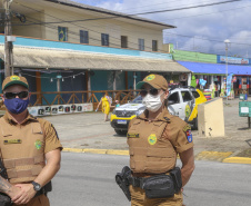 PM orienta sobre cuidados com a casa de praia e atitudes de prevenção na areia durante o Carnaval