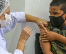 Com 253 mil crianças vacinadas, Paraná é o terceiro estado que mais atendeu esse público
