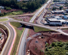 DER/PR libera duas novas alças de viaduto em Cascave