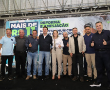 O governador Carlos Massa Ratinho Junior e o  Secretário da Saúde, Beto Preto, assinam nesta quinta-feira (31), liberação de recurso para o Hospital de Rio Branco do Sul. 31/03/2022 - Foto: Geraldo Bubniak/AEN