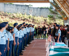  Colégios Cívico-Militares recebem kits finais do uniforme 