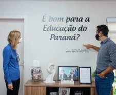 Professora de Harvard e ex-diretora de Educação do Banco Mundial palestra para educadores da Seed-PR - A professora Claudia Costin realizou nesta segunda-feira (28) uma visita técnica à Seed-PR (Secretaria de Estado da Educação e do Esporte) - Curitiba, 28/03/2022