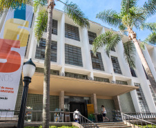 Eventos de aniversário marcam a reabertura total da Biblioteca Pública do Paraná