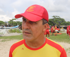 Corpo de Bombeiros forma 55 guarda-vidas civis voluntários no litoral - Matinhos, 03/03/2022