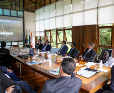 Governador Carlos Massa Ratinho Junior em reunião com presidente do Ibama Eduardo Bim pra tratar do cronograma das audiências publicas da Nova-Ferroeste e parques urbanos - Curitiba, 16/03/2022