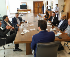 O governador Carlos Massa Ratinho Junior recebe nesta segunda-feira(7), o Presidente da Renault do Brasil, Ricardo Gondo  e o  Presidente da Renault para a América Latina,  Luiz Pedrucci 