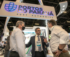 Participação da Portos do Paraná em feira internacional gera oportunidades de negócio