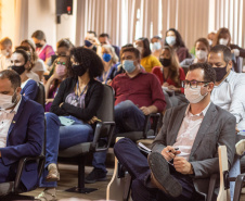  Professora de Harvard e ex-diretora de Educação do Banco Mundial palestra para educadores da Seed-PR