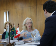 O governador Carlos Massa Ratinho Junior  recebe  nesta quarta-feira (30), no Palácio Iguaçu, Embaixadora do Canadá no Brasil, Jennifer May -  Curitiba, 30/03/2022