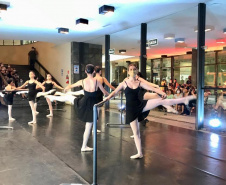 Teatro Guaíra celebrou Dia da Mulher com programação gratuita 