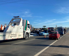 Guinchos e 0800 no lote 4 do anel de integração 