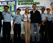 governador Carlos Massa Ratinho Junior e o  Secretário da Saúde, Beto Preto, assinam nesta quinta-feira (31), liberação de recurso para o Hospital de Rio Branco do Sul. 31/03/2022 - 