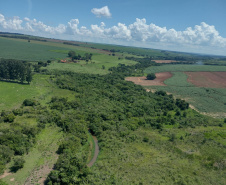 Com apoio de aeronave do BPMOA, IAT identifica irregularidades em áreas de APP 