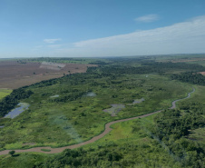 Com apoio de aeronave do BPMOA, IAT identifica irregularidades em áreas de APP 