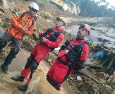 O impacto do desastre foi muito grande, diz paranaense que ajudou na operação de apoio a Petrópolis