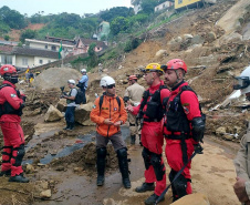 O impacto do desastre foi muito grande, diz paranaense que ajudou na operação de apoio a Petrópolis